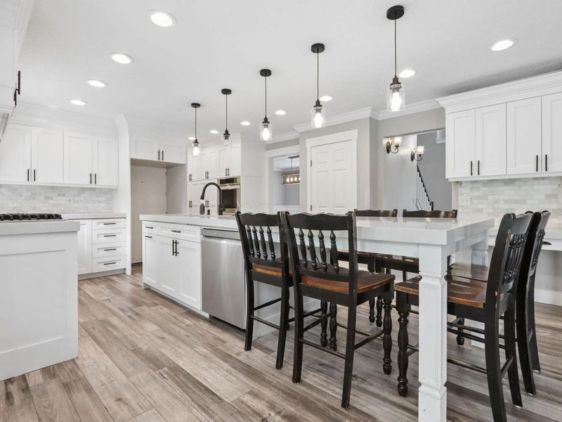 929 Carron Circle , Pickerington, OH 43147 Photo 7