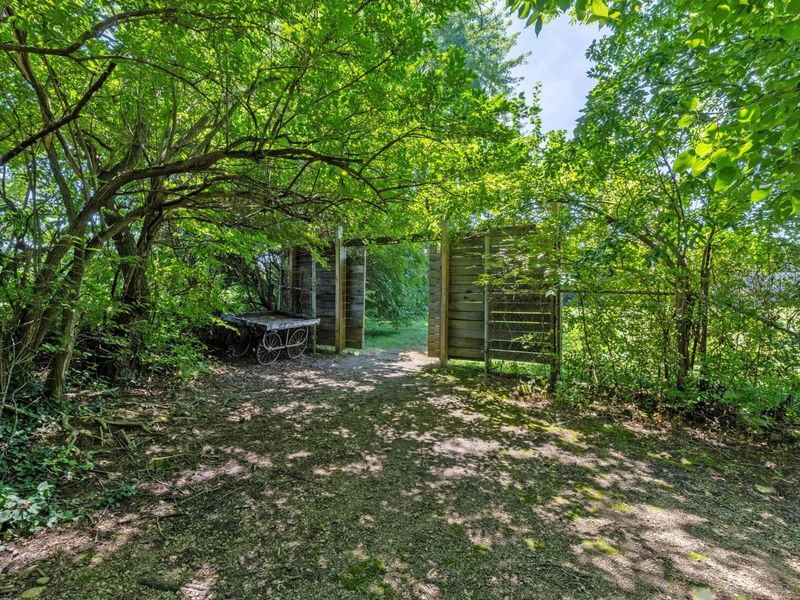 8 E 3rd Avenue, Mount Sterling, OH 43143 Photo 90