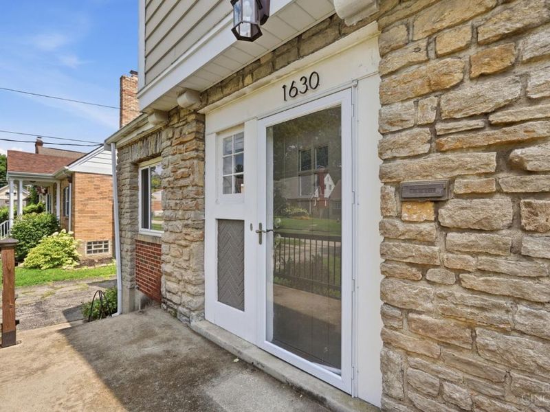 1630 Brandon Avenue, Cincinnati, OH 45230 Photo 8