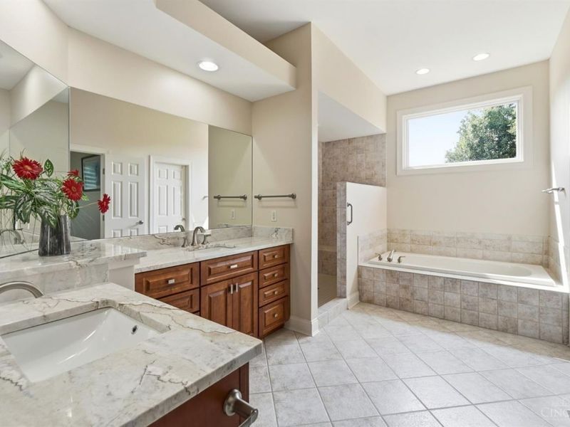 5518 Grand Legacy Drive, Hamilton Township, OH 45039 Photo 46