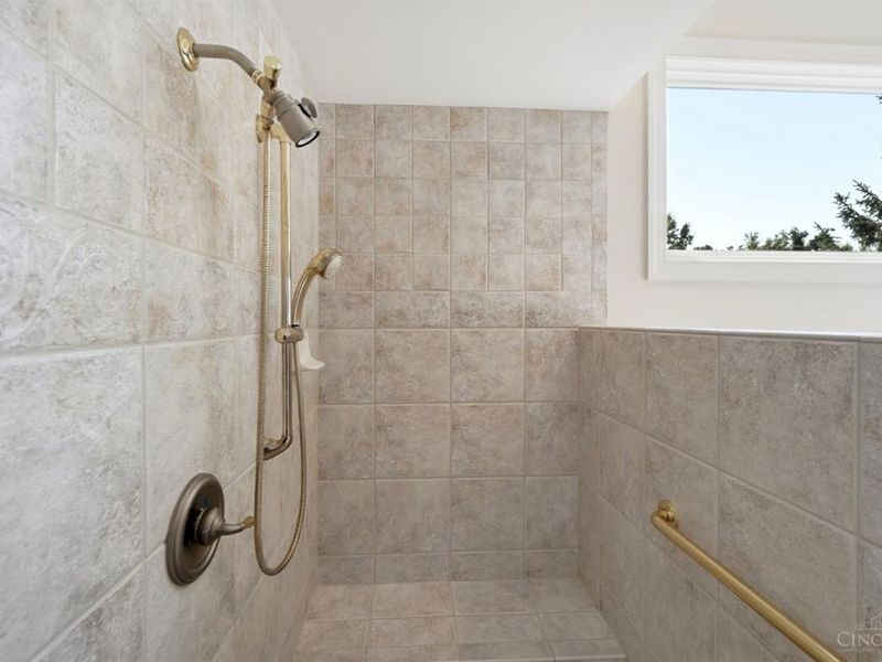 5518 Grand Legacy Drive, Hamilton Township, OH 45039 Photo 51