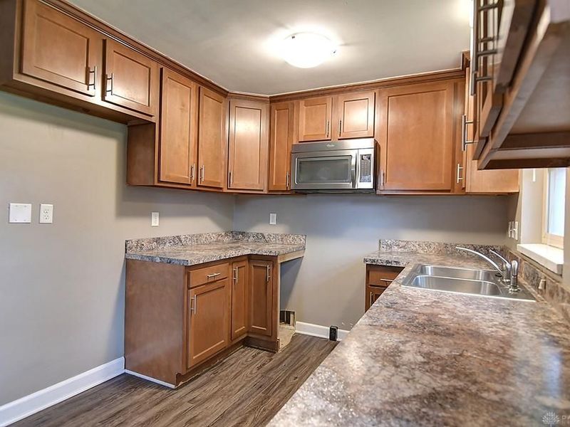 605 Wedgewood Avenue, Kettering, OH 45429 Photo 11