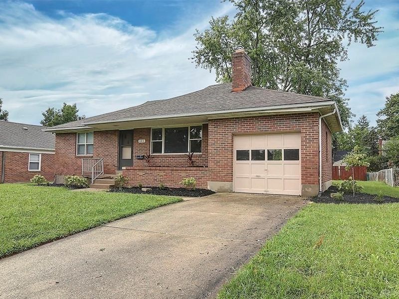 605 Wedgewood Avenue, Kettering, OH 45429 Photo 2