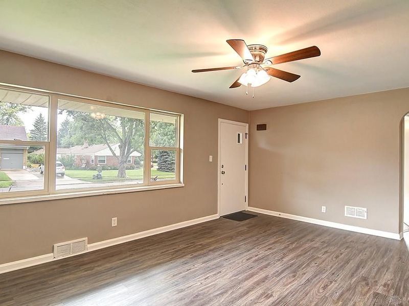 605 Wedgewood Avenue, Kettering, OH 45429 Photo 6