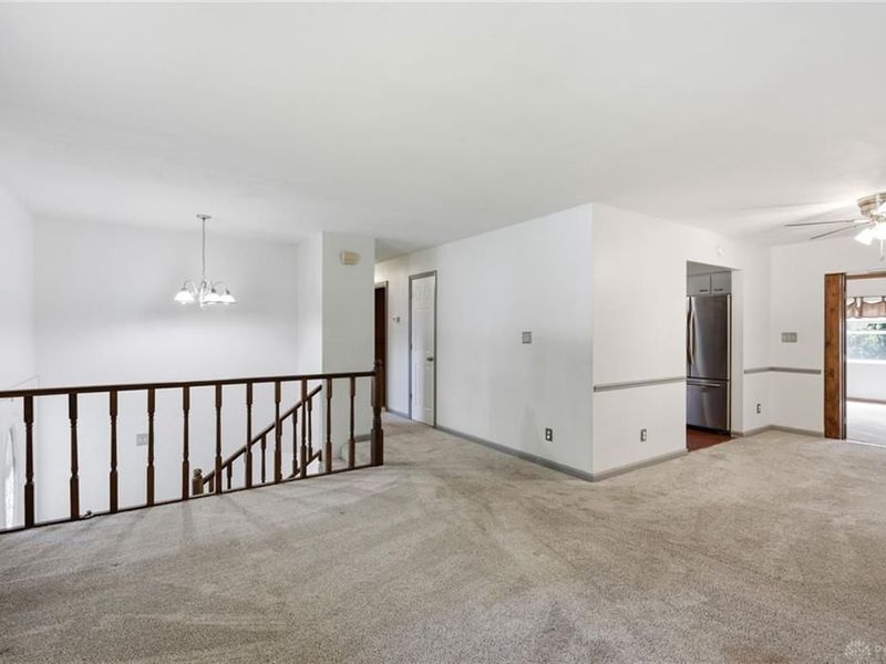 651 Charlotte Avenue, Turtlecreek Township, OH 45036 Photo 5