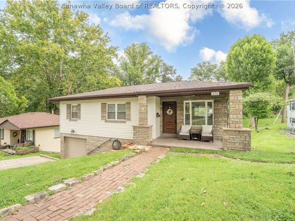 838 Wildwood Circle, St Albans, WV 25177