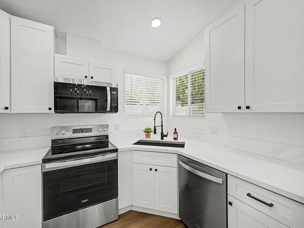 921 S VAL VISTA Drive, Unit 51, Mesa, AZ 85204