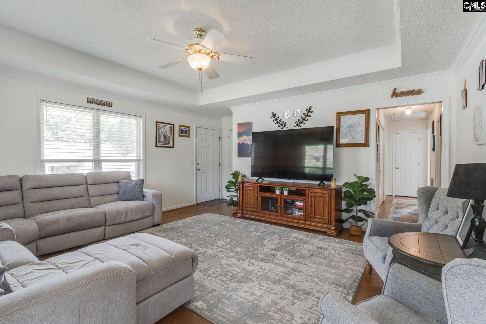 248 Mossborough Drive Photo 8