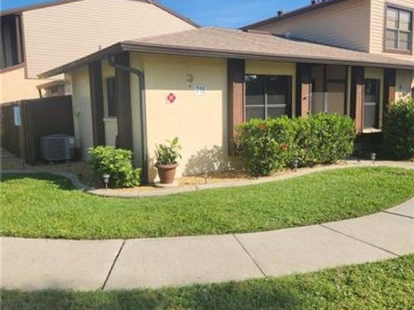716 SE 12th CT , Unit 31, CAPE CORAL, FL 33990