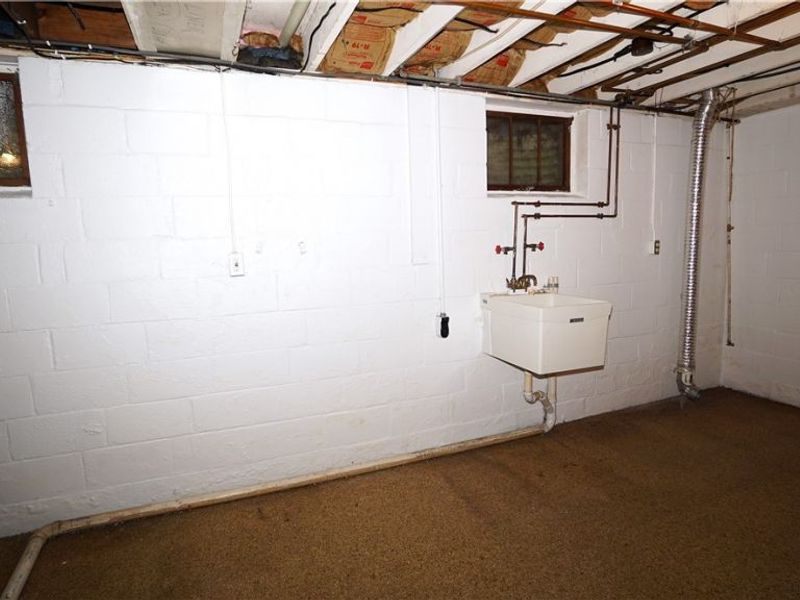 556 Royal Avenue, Akron, OH 44303 Photo 50