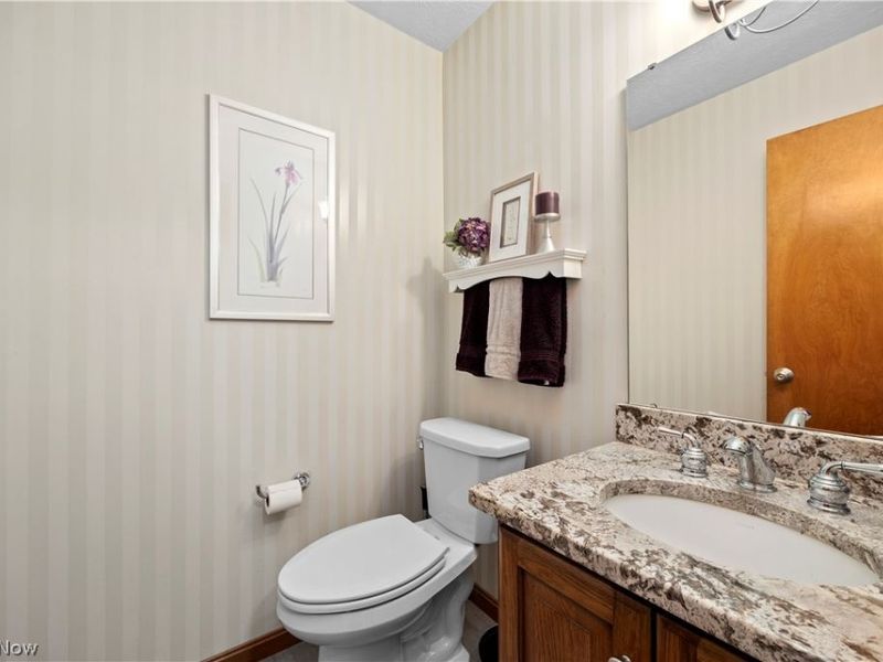 7012 Morning Dove Lane, Olmsted Township, OH 44138 Photo 19