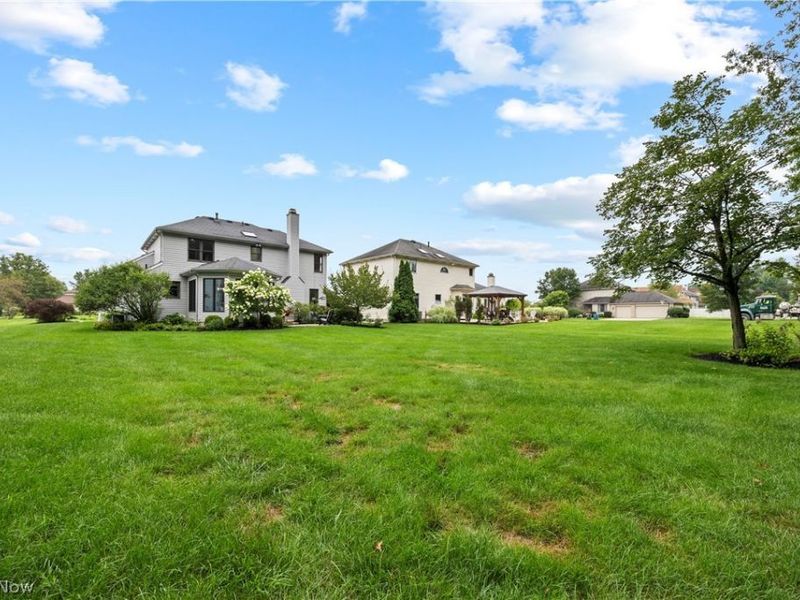 7012 Morning Dove Lane, Olmsted Township, OH 44138 Photo 36