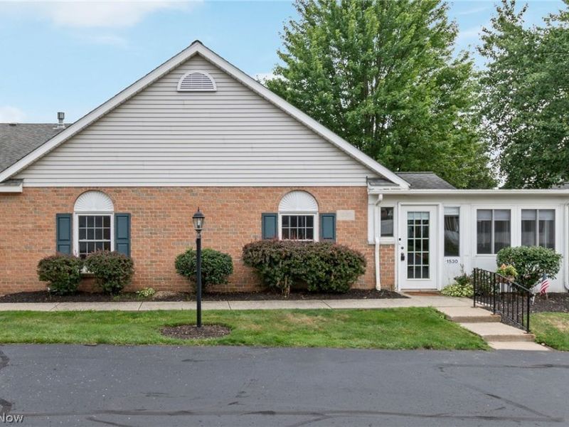 1530 Rhine River Road NW, Uniontown, OH 44685 Photo 2