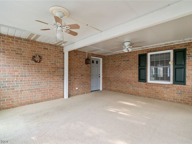 1530 Rhine River Road NW, Uniontown, OH 44685 Photo 3