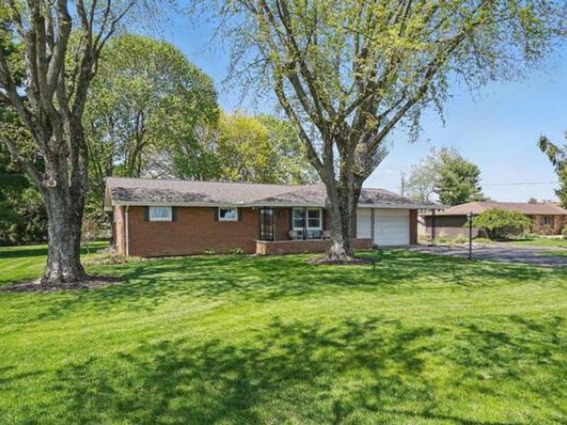 250 State Route 142 NE, West Jefferson, OH 43162 Photo 2