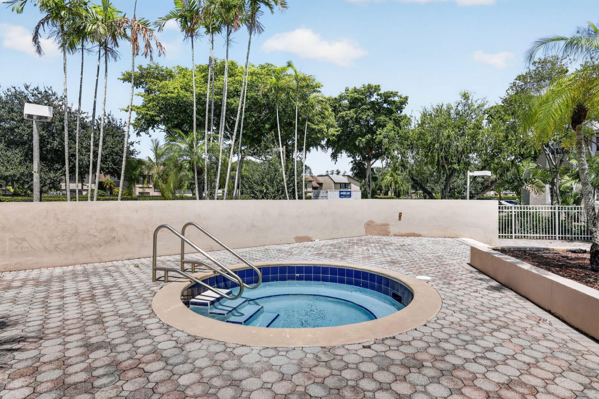 2361 NW 96th Terrace, Unit 18K, Pembroke Pines, FL 33024 Photo