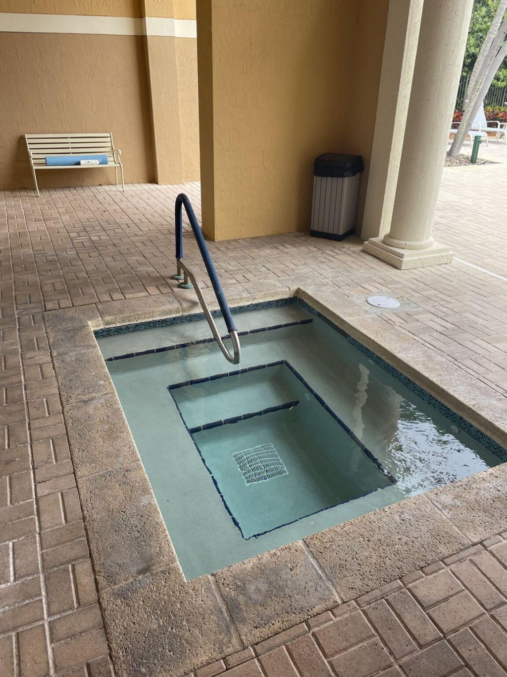 300 Scotia Drive, Unit 304, Hypoluxo, FL 33462 Photo