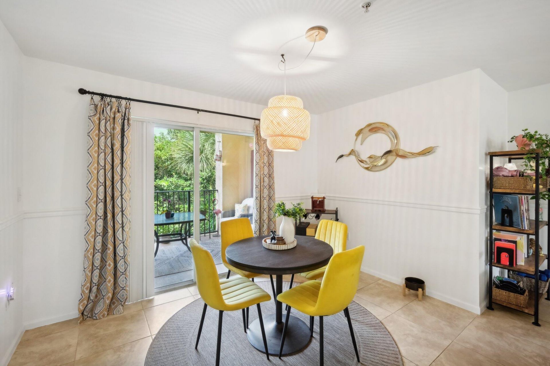 300 Scotia Drive, Unit 304, Hypoluxo, FL 33462 Photo