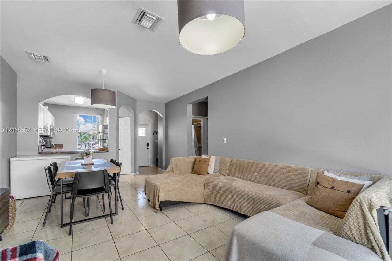 120 SE 6th Rd , Homestead, FL 33030 Photo