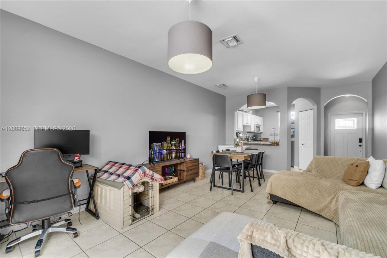 120 SE 6th Rd , Homestead, FL 33030 Photo
