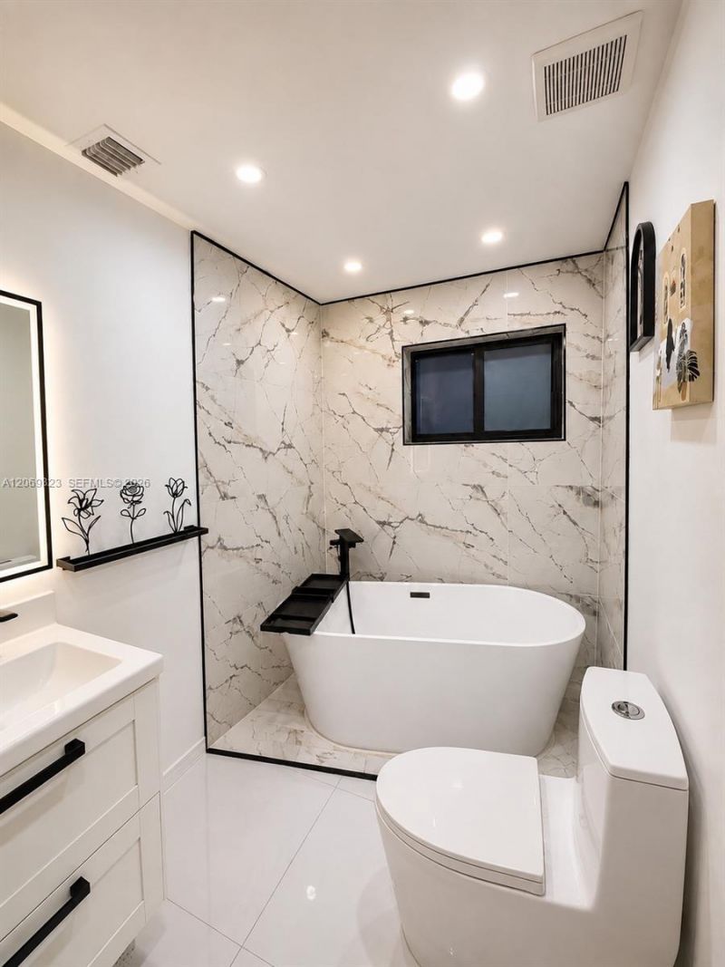 2906 Island Dr , Miramar, FL 33023 Photo