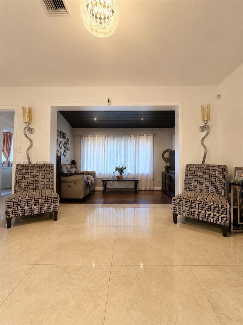 2906 Island Dr, Miramar, FL 33023 Photo