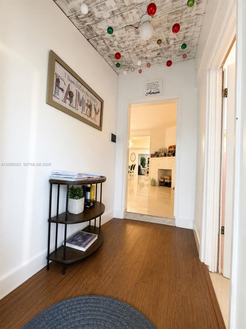 2906 Island Dr, Miramar, FL 33023 Photo