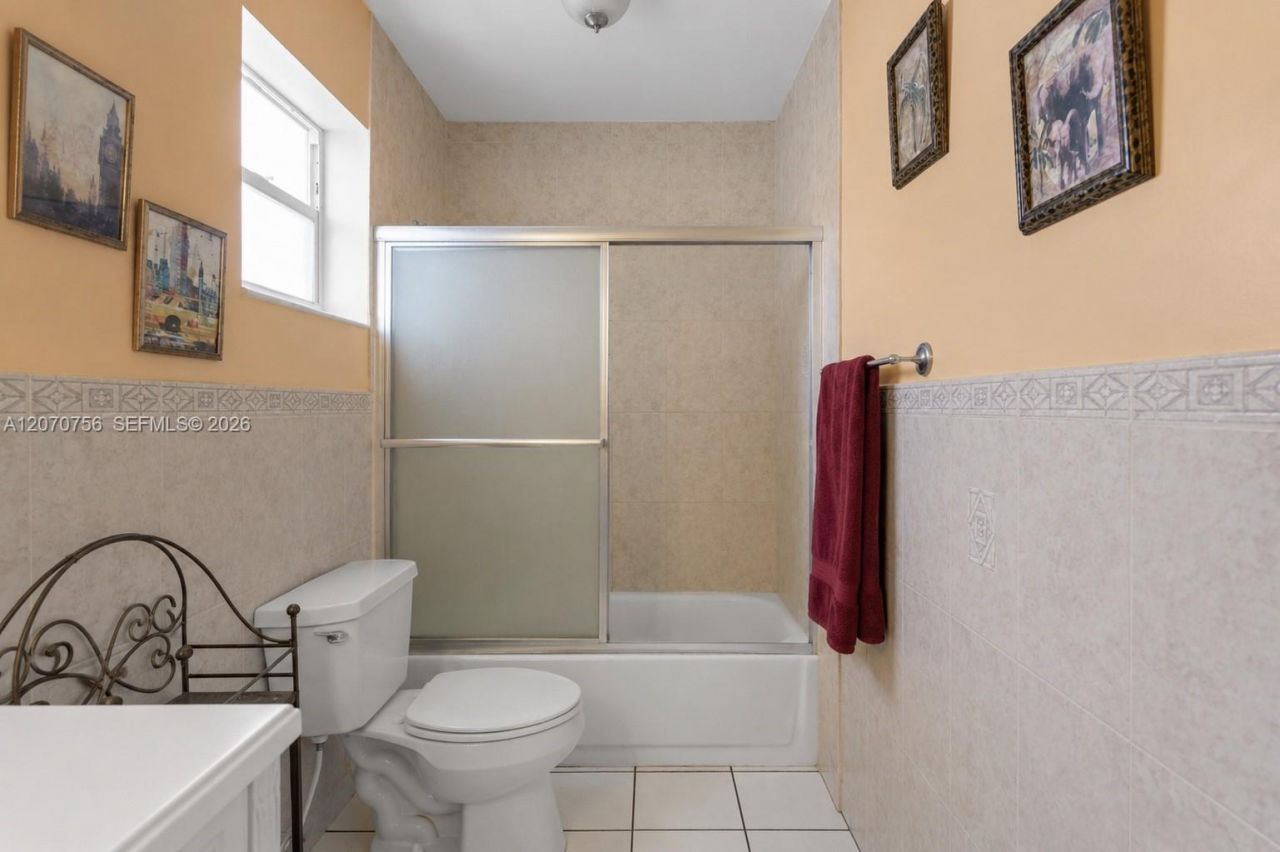 12021 SW 209th St, Miami, FL 33177 Photo