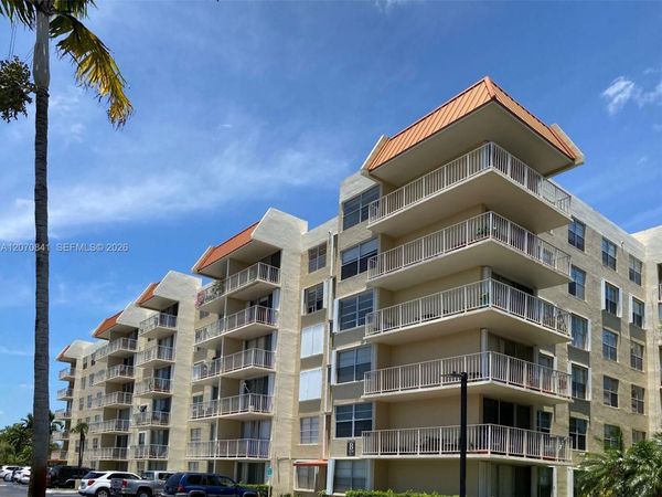 13120 SW 92nd Ave , Unit B-414, Miami, FL 33176