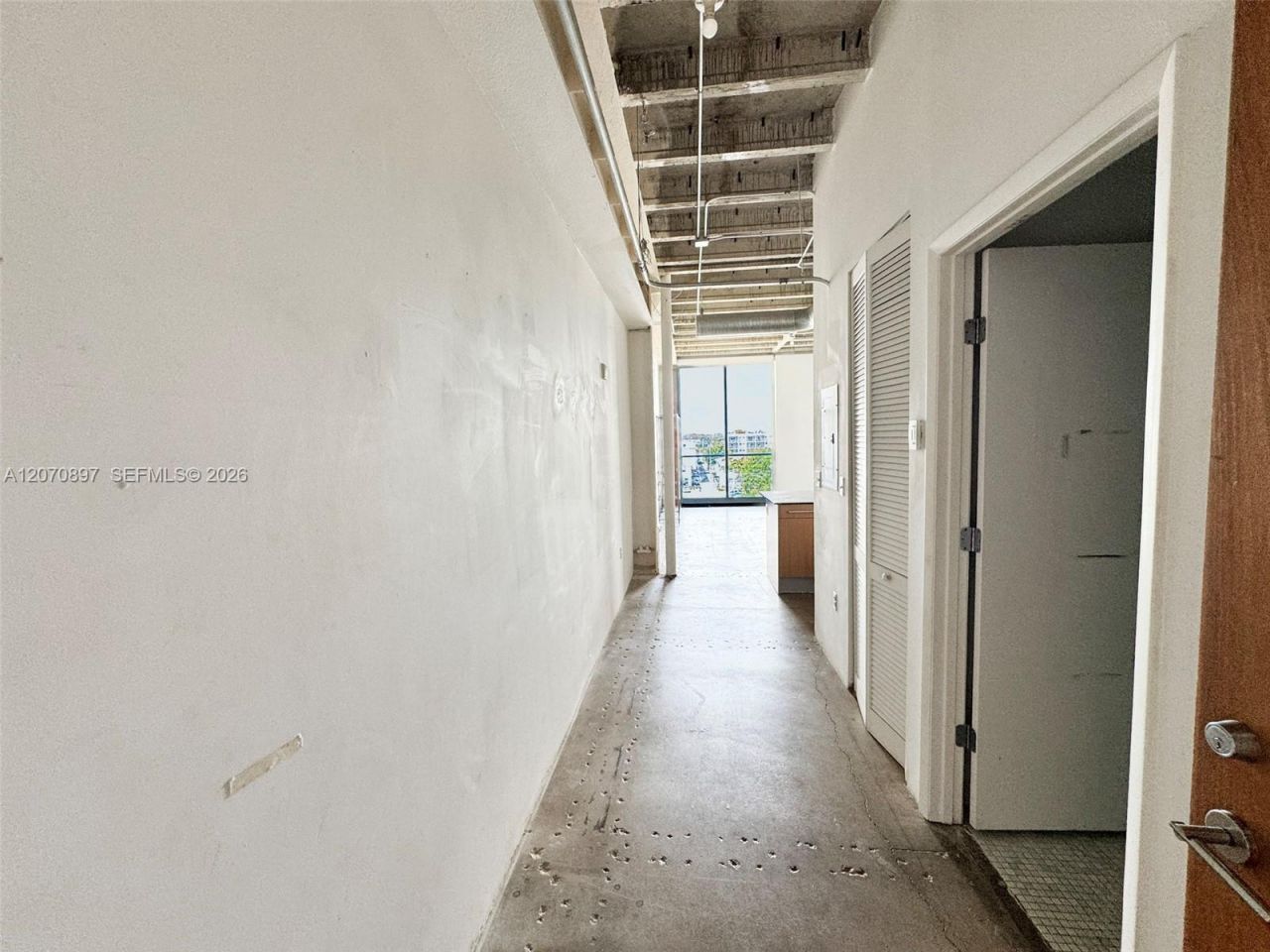 8101 Biscayne Blvd , Unit R-411, Miami, FL 33138 Photo