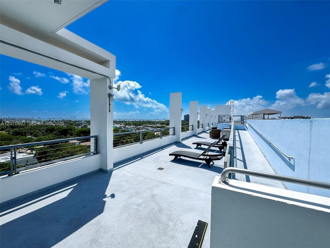 8101 Biscayne Blvd , Unit R-411, Miami, FL 33138 Photo