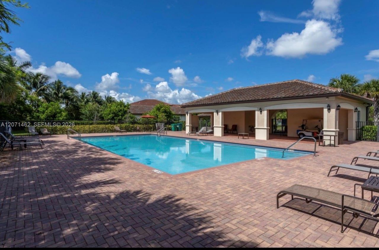 4917 NW 51st Ter, Tamarac, FL 33319 Photo
