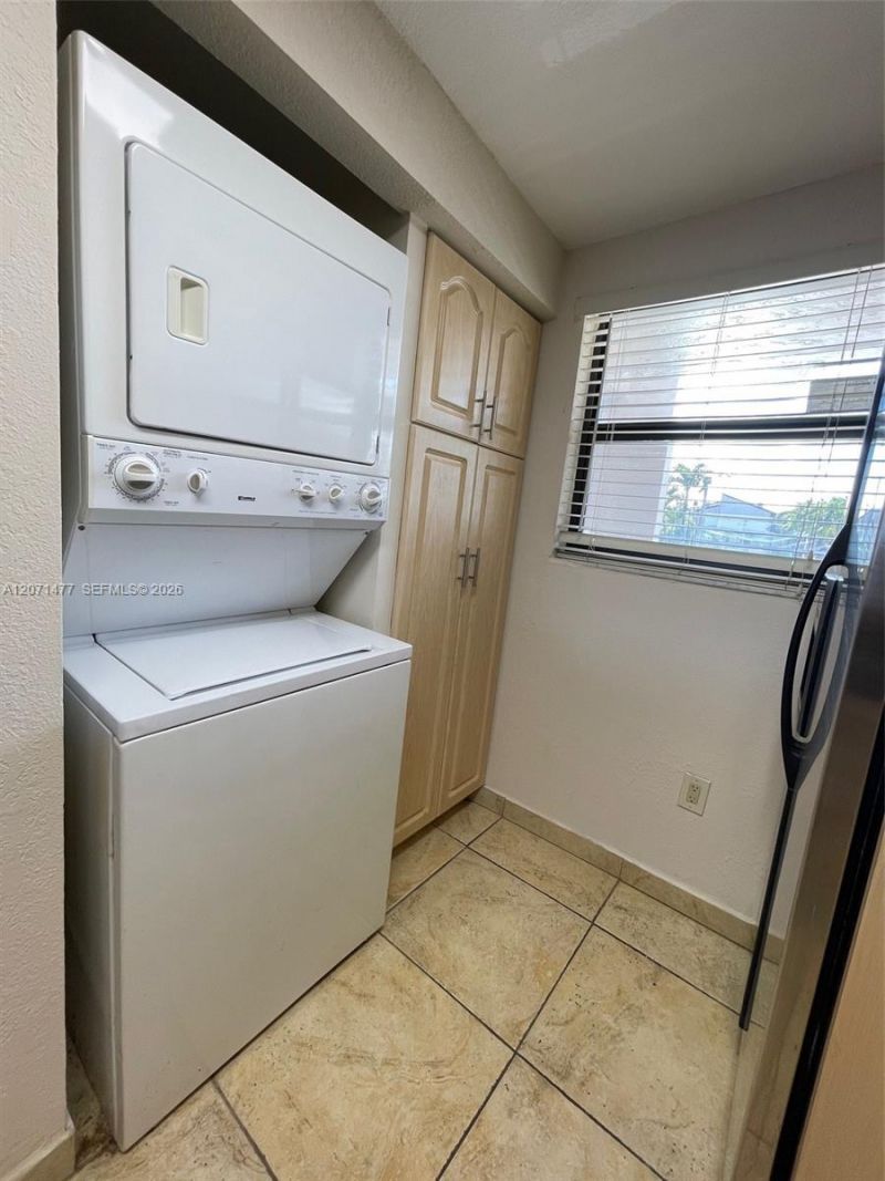 10290 NW 9th St Cir , Unit 113, Miami, FL 33172 Photo