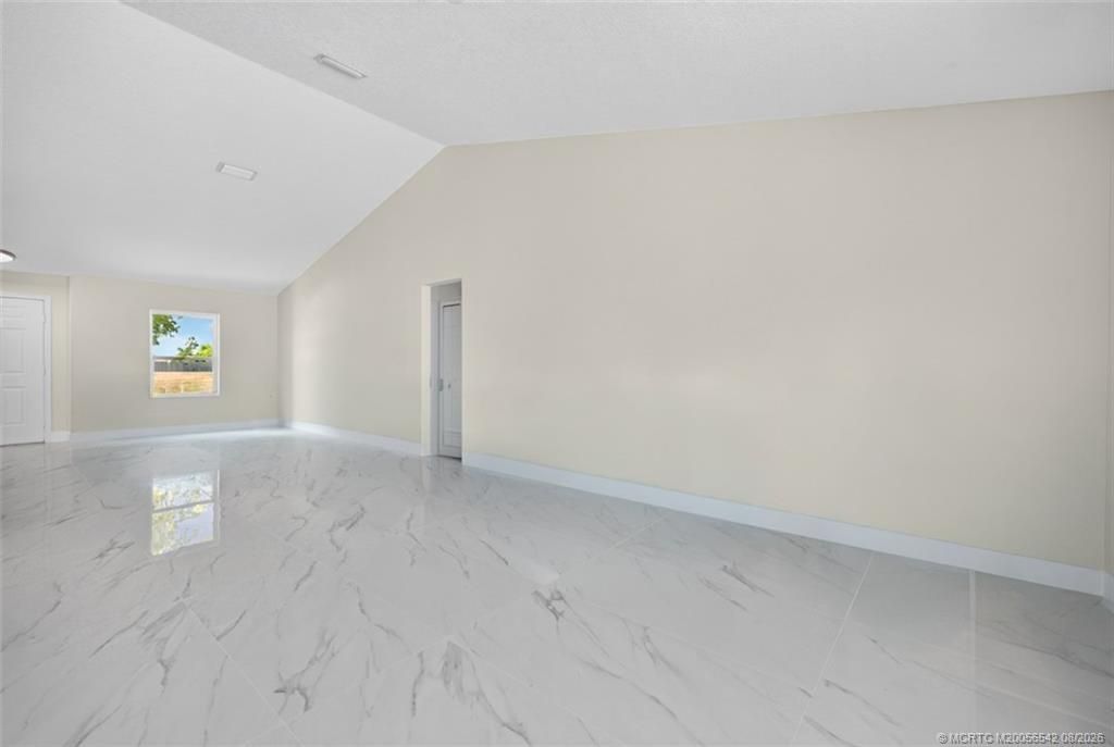 2470 SE Toledo Avenue , River Park, FL 34952 Photo