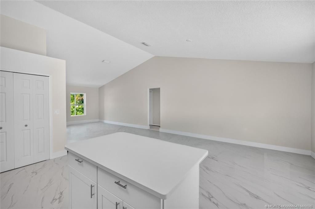 2470 SE Toledo Avenue , River Park, FL 34952 Photo