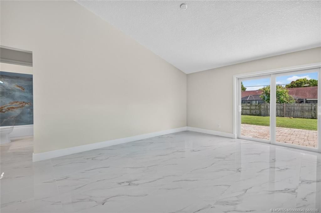 2470 SE Toledo Avenue , River Park, FL 34952 Photo