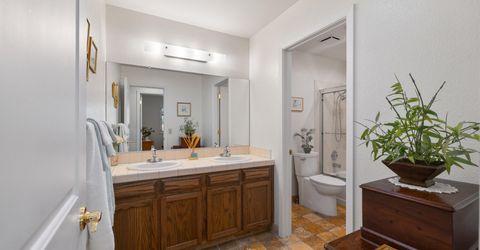 7845 N Southmoor Circle, Reno, NV 89502 Photo