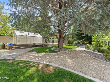 7845 N Southmoor Circle, Reno, NV 89502 Photo