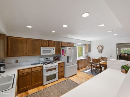7845 N Southmoor Circle, Reno, NV 89502 Photo