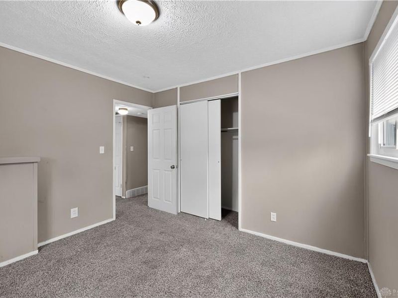 5279 Ferngrove Drive, Dayton, OH 45432 Photo 10