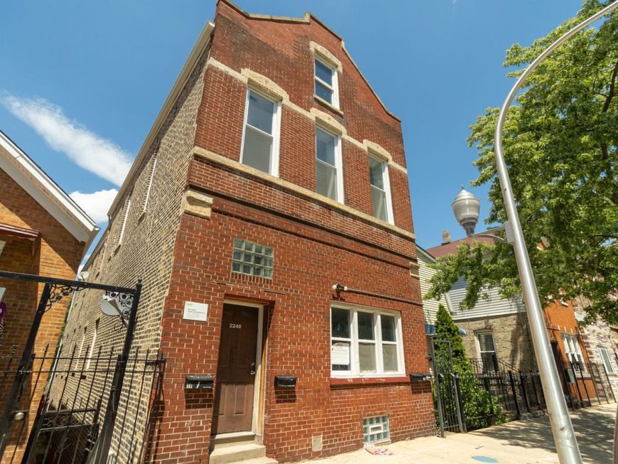 Main Photo