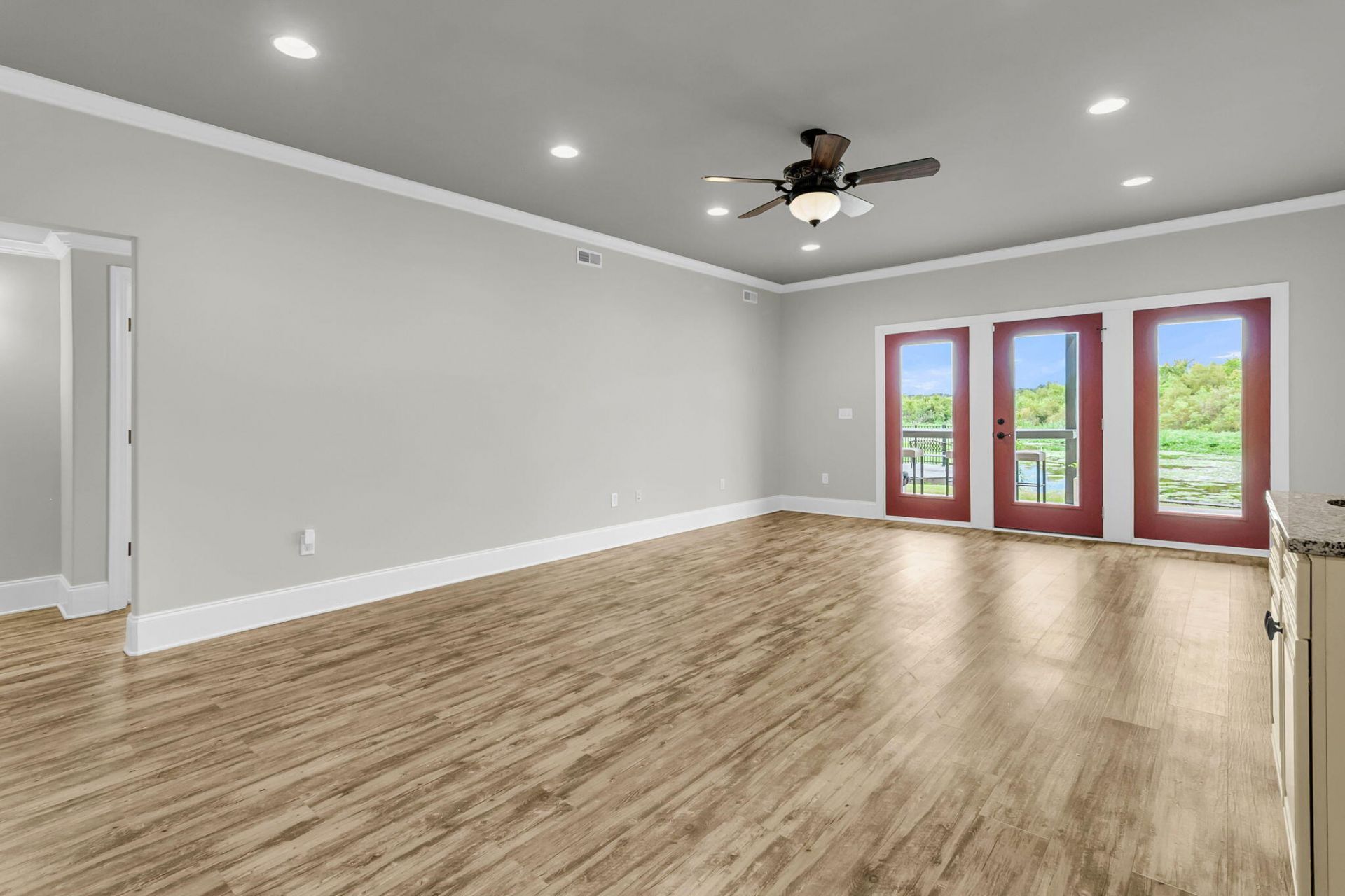 40 N Basilica Avenue Photo 42