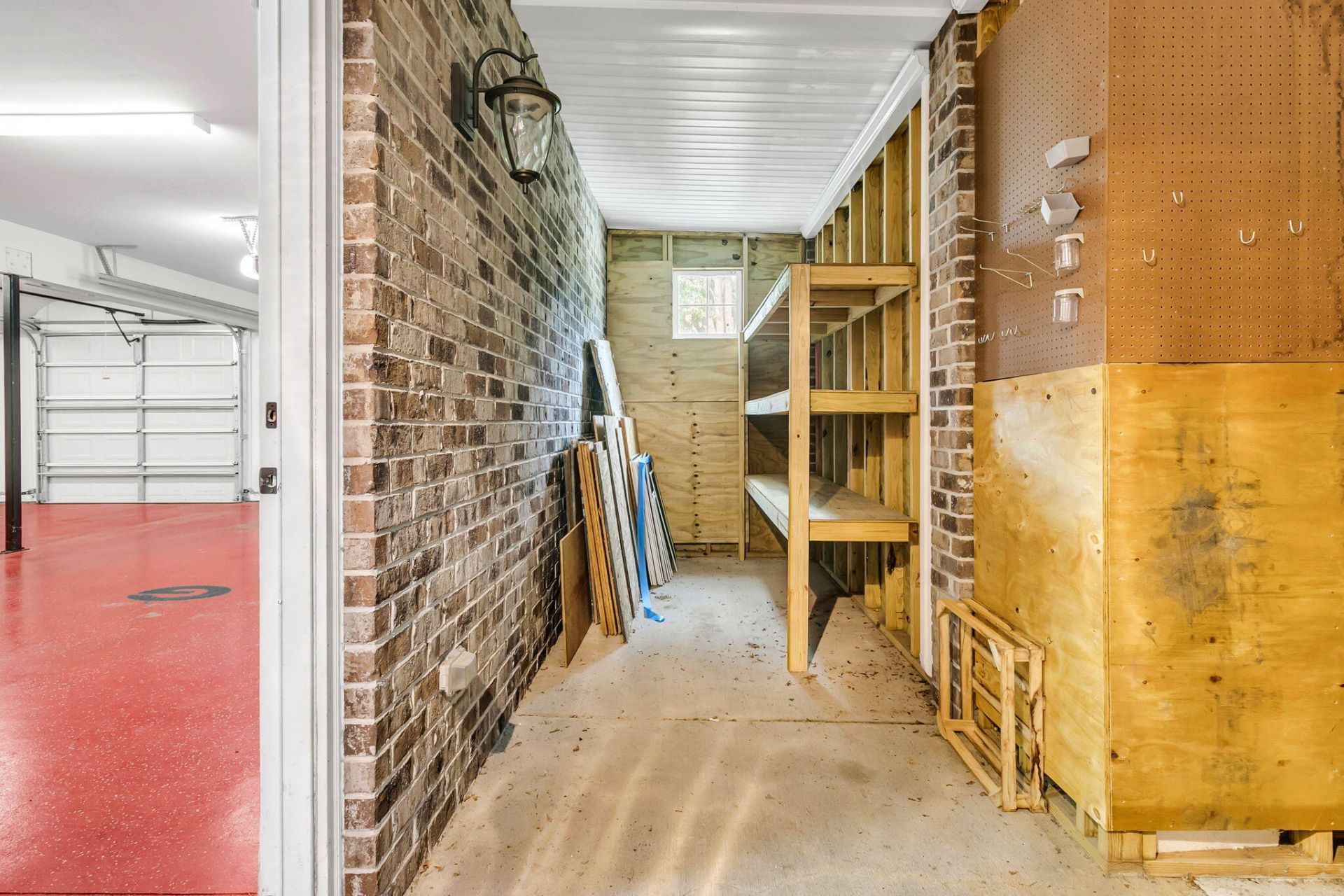 40 N Basilica Avenue Photo 62