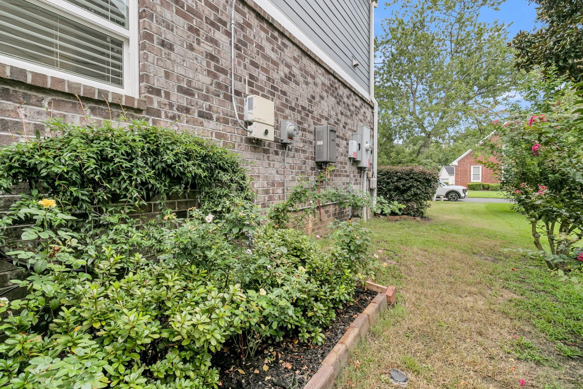 40 N Basilica Avenue Photo 64