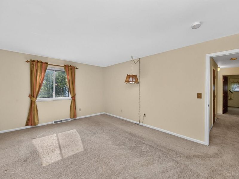 191 Cedarbrook Drive, Loveland, OH 45140 Photo 22