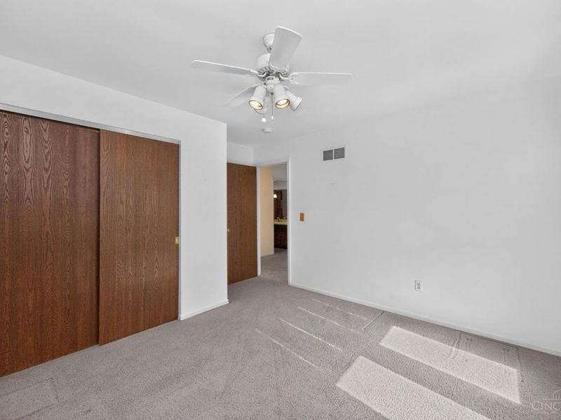 191 Cedarbrook Drive, Loveland, OH 45140 Photo 34