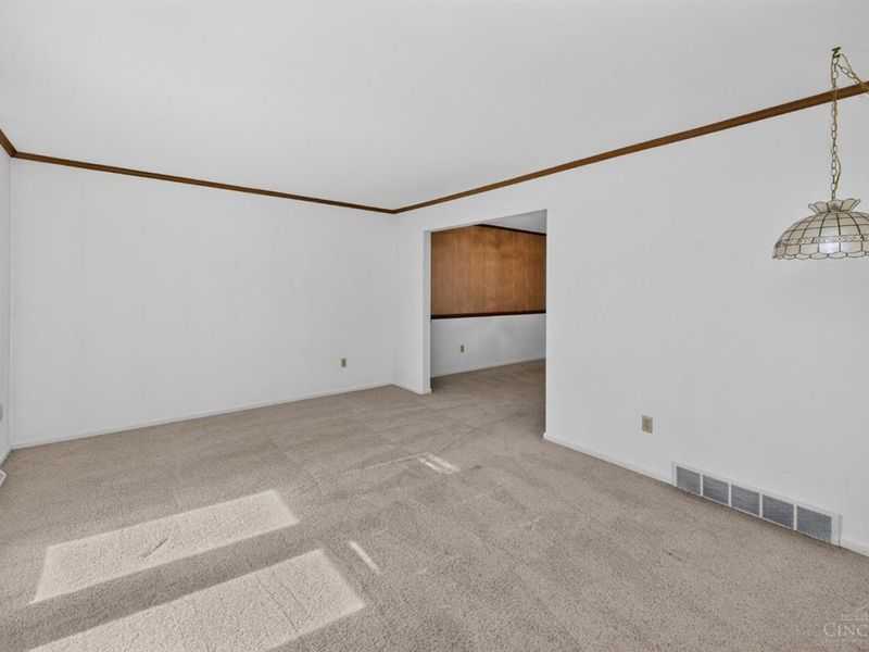 191 Cedarbrook Drive, Loveland, OH 45140 Photo 6
