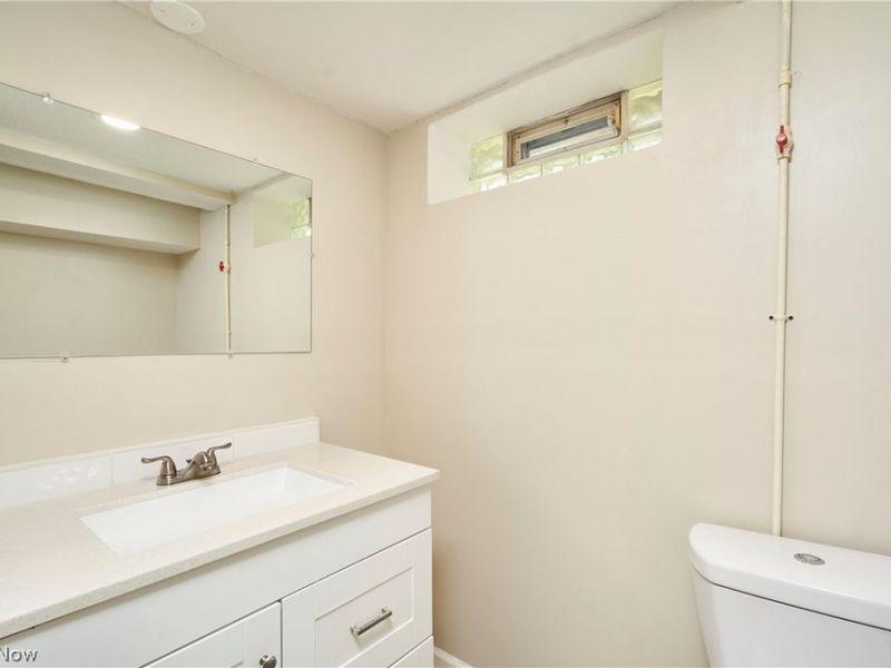 16603 Talford Avenue, Cleveland, OH 44128 Photo 19