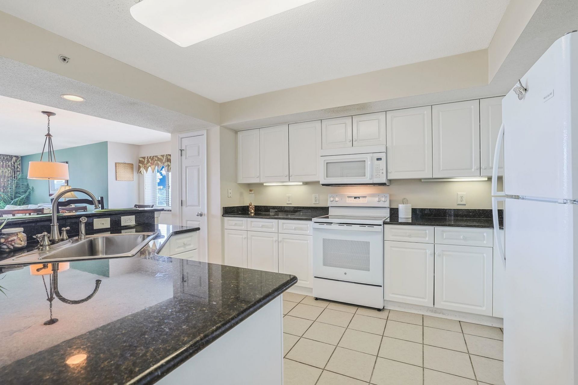 2151 Bridgeview Ct. Photo 8