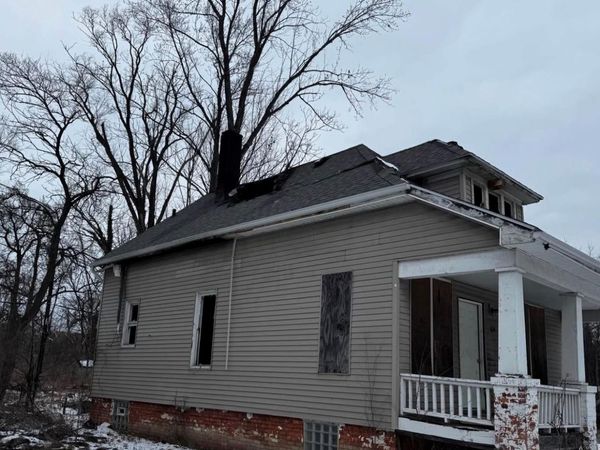 164 Grove Street, Highland Park, Mi 48203